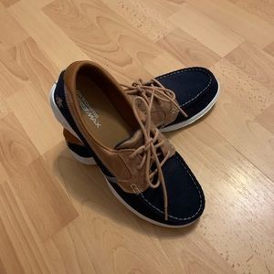 Women’s boat shoes